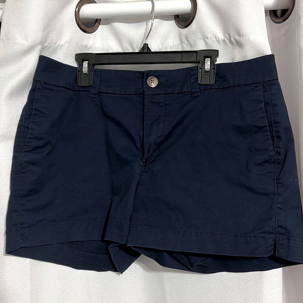Ladies Old Navy Every day shorts size 8